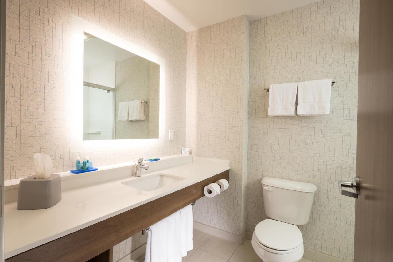 Express & - Michigan By Ihg